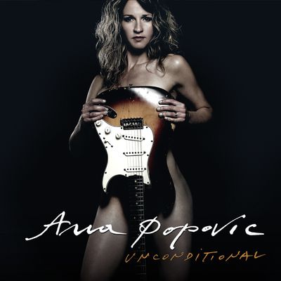 ana popovic, une chanteuse et guitariste serbe officiant dans le blues frais, positif et ouvert aux autres genres