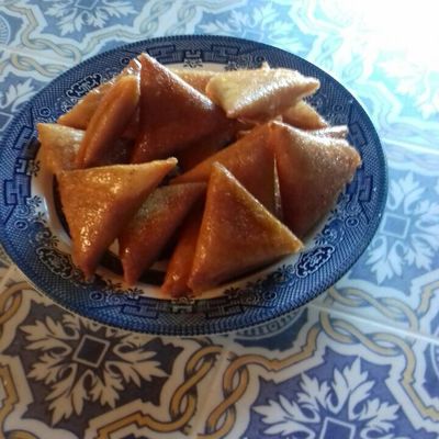 Samsa (triangles aux amandes)