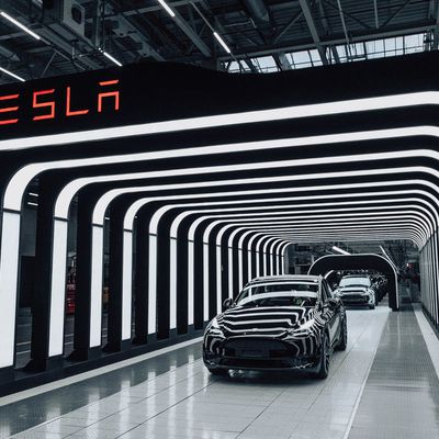 Automobile : Tesla démarre les travaux de sa deuxième méga-usine de batteries à Shanghai