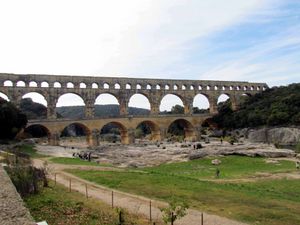 LE PONT DU GARD