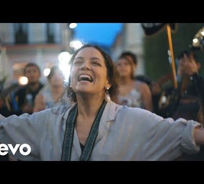 Natalia Lafourcade - Mi Religión (Sesión en Teatro Juárez de Guanajuato)