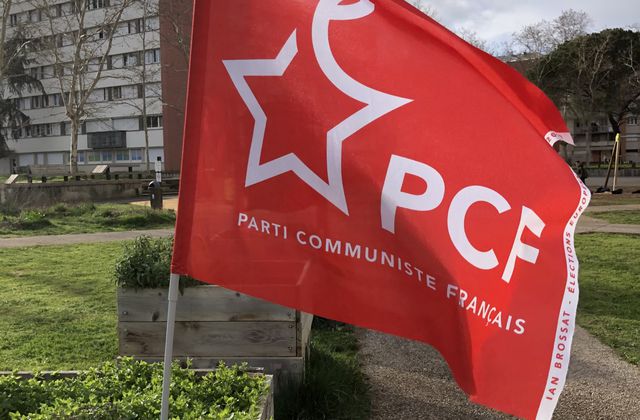 CONSTRUIRE LE PCF DU XXIÈME SIÈCLE