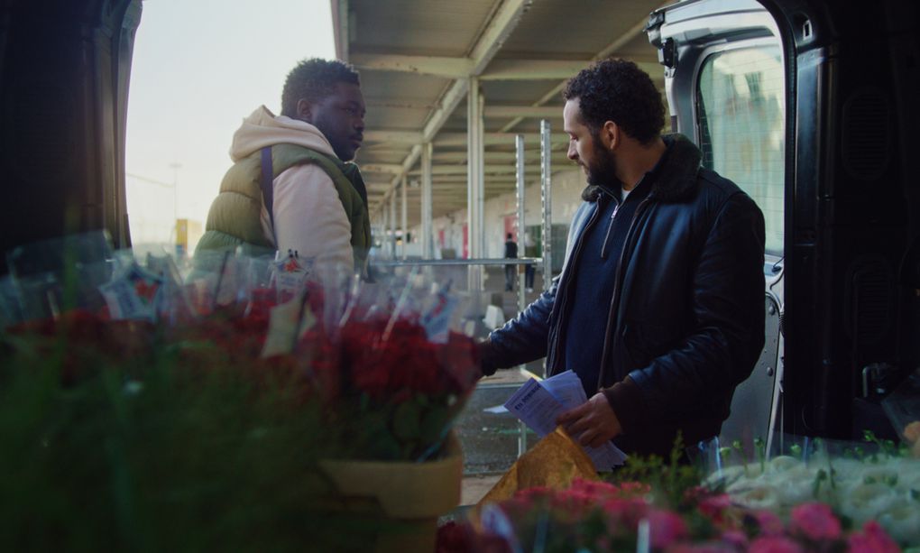 La vie de ma mère (BANDE-ANNONCE) avec Agnès Jaoui, William Lebghil, Salif Cissé, Alison Wheeler - Le 6 mars 2024 au cinéma