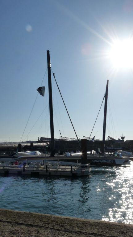 La Bourgogne et ses caves.
Dominique au Clio.
Route du Rhum 2014.