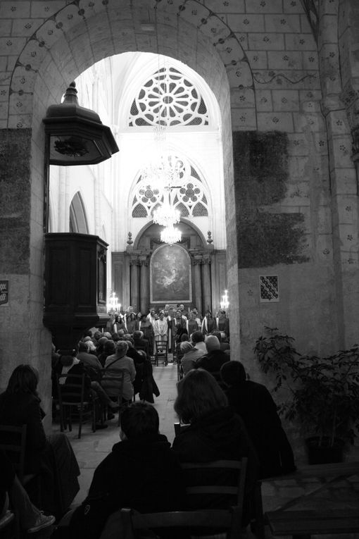 Images prises lors du concert de novembre 2008, organisé par la mairie de Cormeilles en Vexin,pour l'inauguration de l'église restaurée...