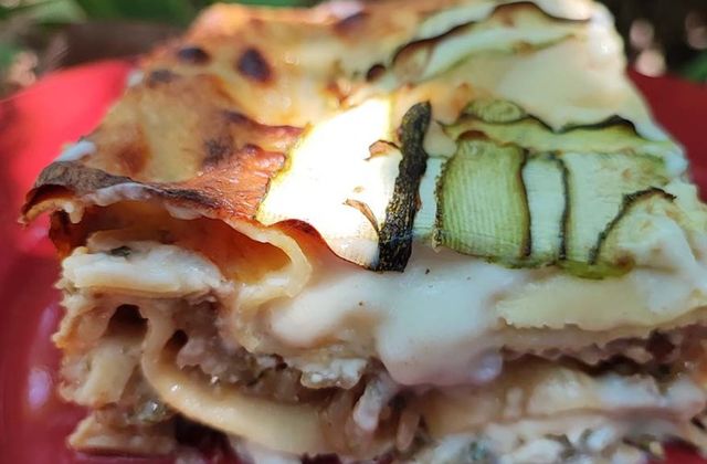 Lasagnes aux courgettes Fourme d'Ambert et noix