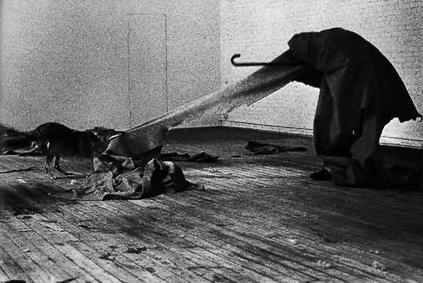 Joseph Beuys, dont I like america et america like me.
George Brecht et ses Water Yam.
