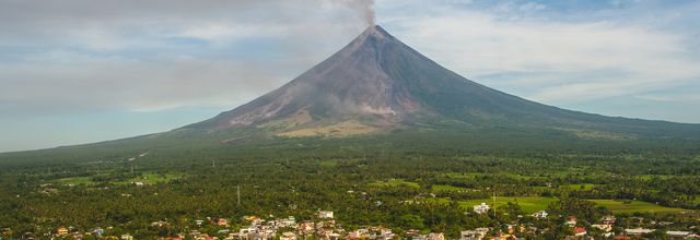 Actualité du Mayon, du Suwanosejima, du Sabancaya, du Mocho-Choshuenco et d'Ambae.