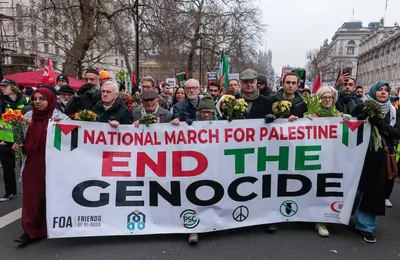 La police britannique convoque Jeremy Corbyn après une manifestation pro-palestinienne (MEM)