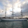 Le Statsraad Lehmkuhl en escale avec le Lysvik Seaways