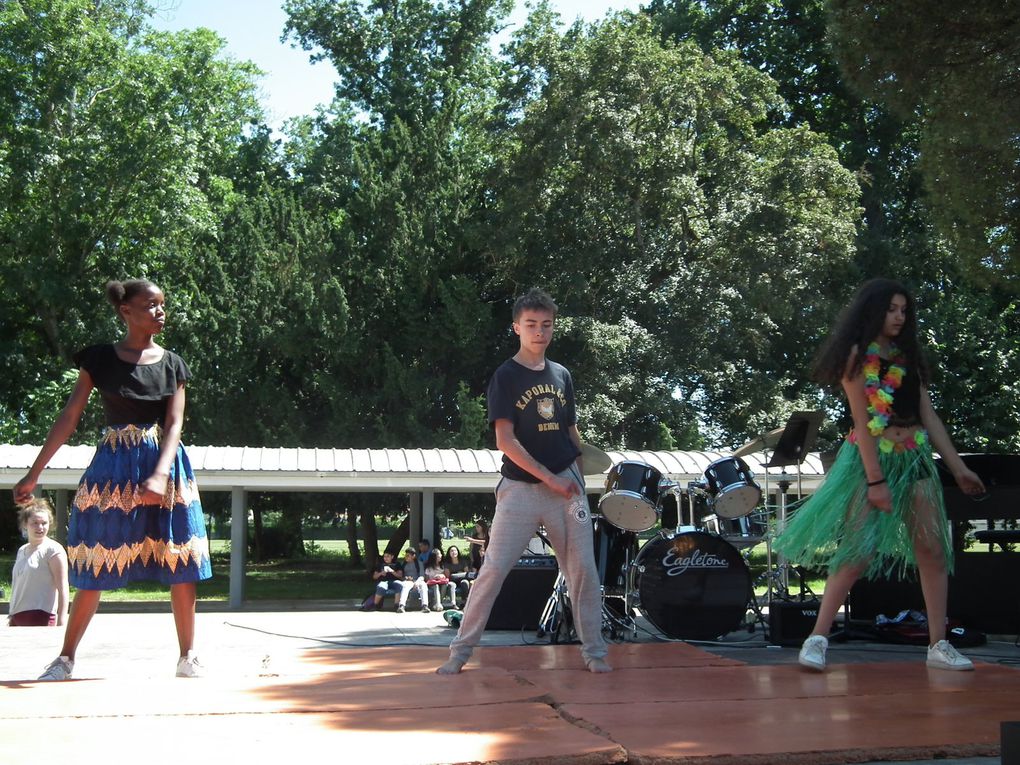 Un tout-en-photos de la fête du collège