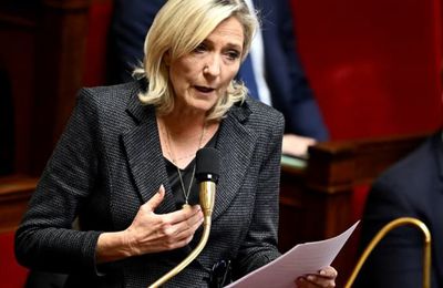 Le en même temps de Marine Le Pen