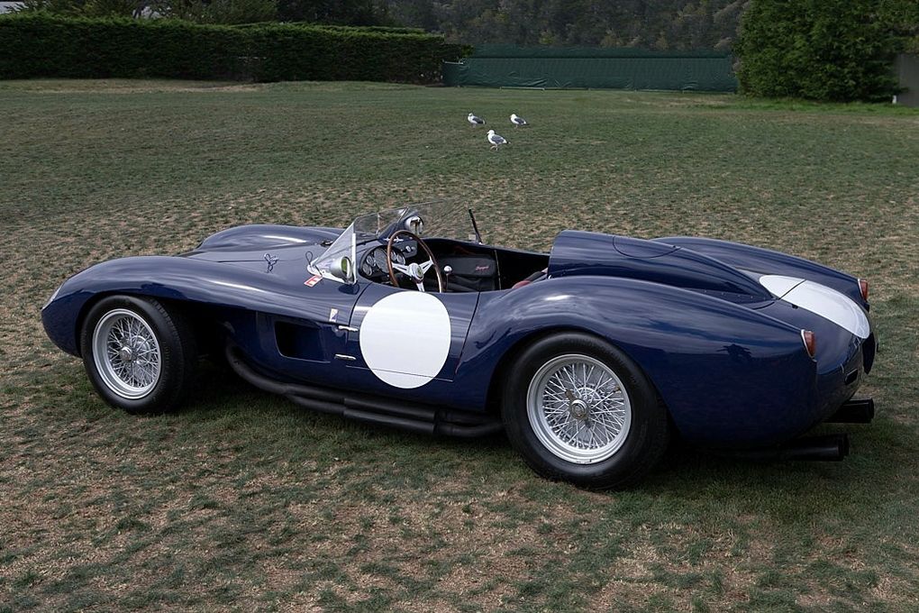 VOITURES DE LEGENDE (487) : FERRARI  250 TR - 1957