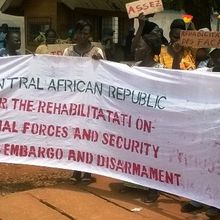 Des femmes centrafricaines réclament la levée de l’embargo et la réhabilitation des FACA