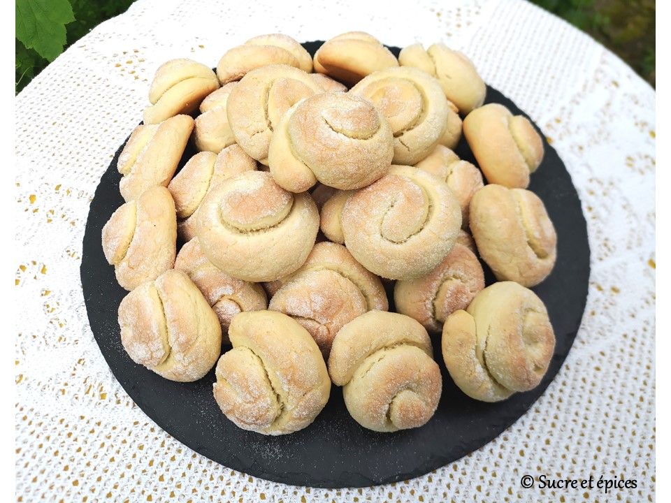 Biscuits-spirales crousti-moelleux à l'orange (vegan) - Recette en vidéo