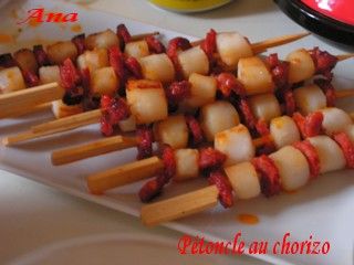 Brochettes de pétoncles au chorizo