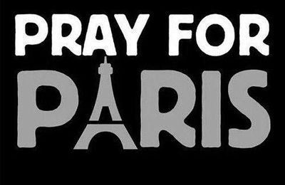 Justin Timberlake soutient les victimes de l'attentat de Paris #PrayForParis