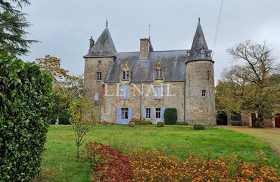 Le château de feu Olivier Giscard d'Estaing toujours à vendre