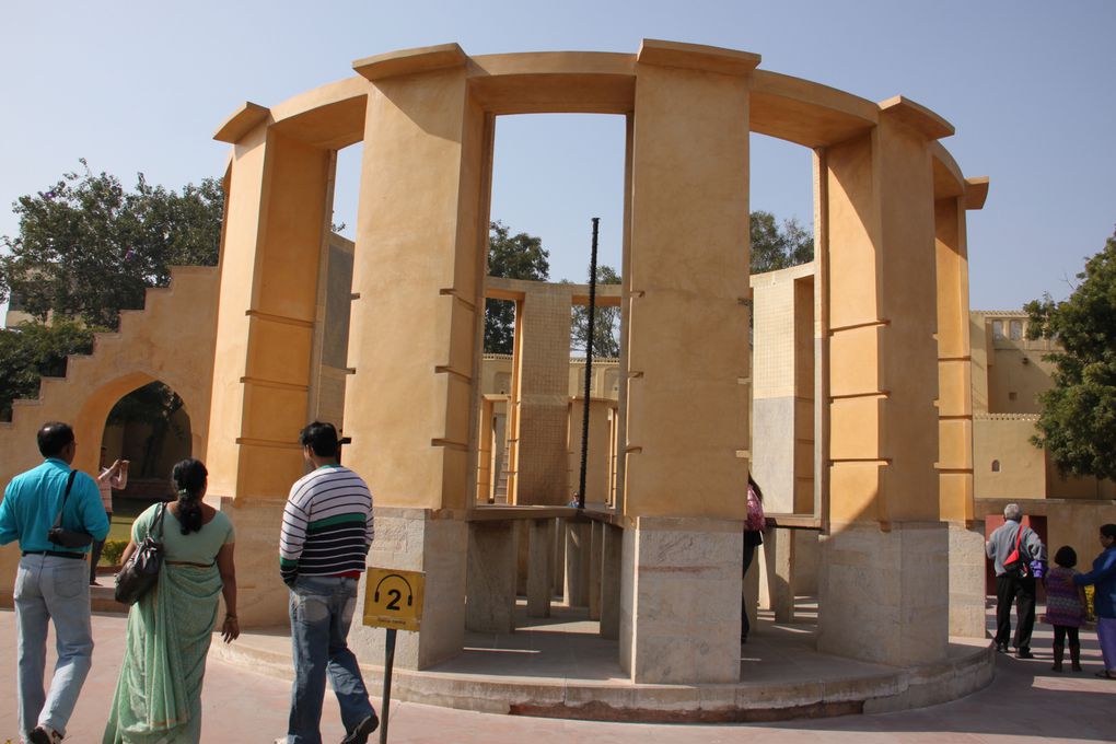 -Jantar Mantar
-Water Palace
-Amber Fort/Palace
-Le trio de choc Fanny, Audrey, et Mame