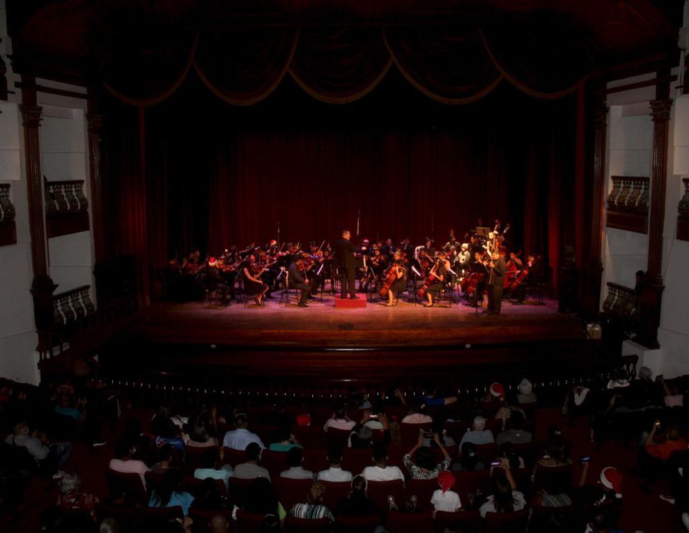 Escuela de Música “Augusto Brandt” deleitó al público  de Puerto Cabello con tradicional Concierto de Navidad