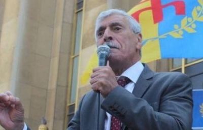 L’Algérie condamne à la perpétuité Ferhat Mehenni, chef du MAK 