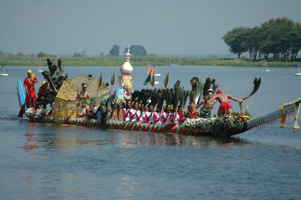 Album - Courses-de-bateaux-Parade