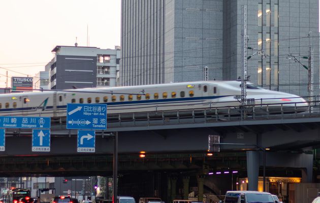 Une nouvelle ligne de Shinkansen vers Tsuruga