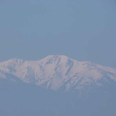 Canigou suspendu