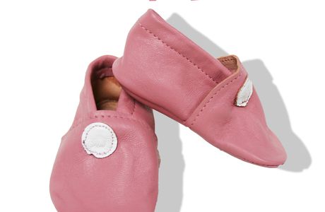 Des nouveaux chaussons cuir pour les bébés