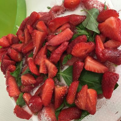Confiture de fraises et basilic