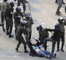 Egypte : les femmes victimes d’abus par l’armée