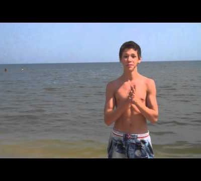 Dima Borodin à la plage !