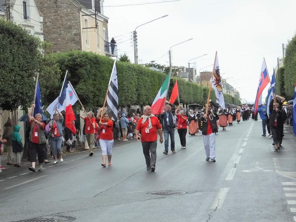 Les Folklores du monde à Saint-Malo 2014