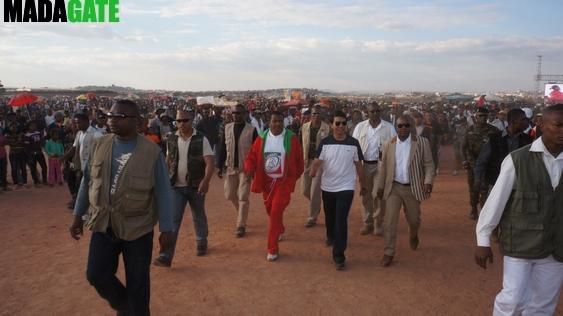 le Président Andry Rajoelina, a procédé à la pose de la première pierre du futur Temple de Rugby. Photos: Harilala Randrianarison