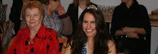 Le sourire d’une princesse : Miss Sèvre à Saint-Julien-de-l’Escap (16.01.2010)