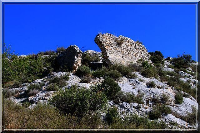 Diaporama castrum de Castillon - Paradou