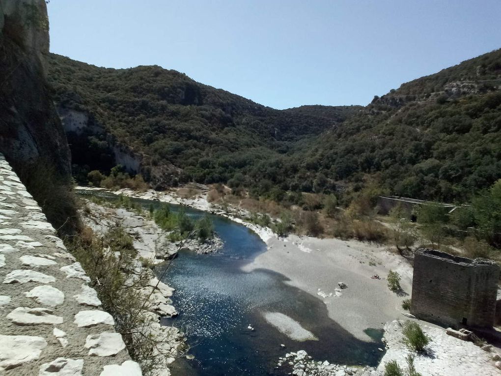 Collias : Les gorges du Gardon