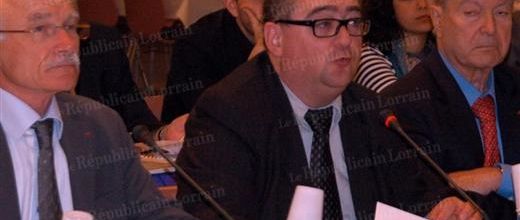 AUMTB: Réflexion à grande échelle