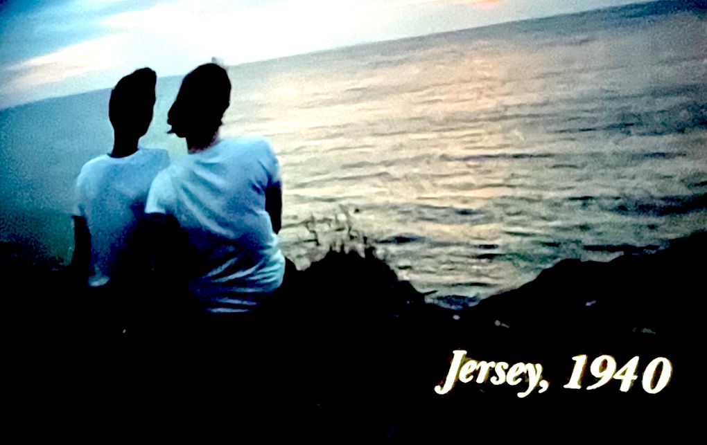 HÉROINES UN FILM DE ASTRÉ DESRIVES Avec Sophie Demeyer Jeanne Moynot Julia Föry Aurélien Deseez