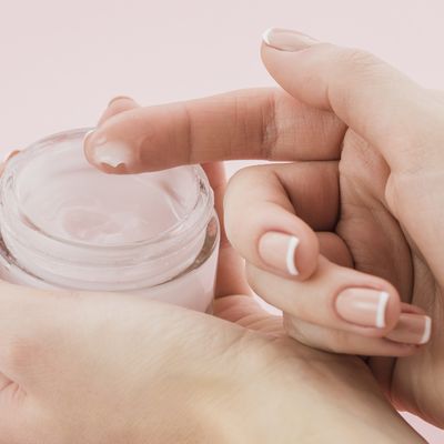 ALLERGIES, CONSEILS POUR DÉCRYPTER L'ÉTIQUETAGE DES COSMÉTIQUES