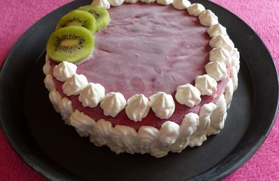 Gâteau glacé Nougat / Kiwi / Framboise 