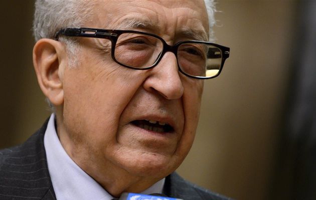 Lakhdar Brahimi : «Le changement radical doit se faire par le dialogue structuré et organisé»