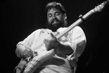 29th June 1979, American singer-songwriter, multi-instrumentalist and producer, Lowell George died of a heart attack.
