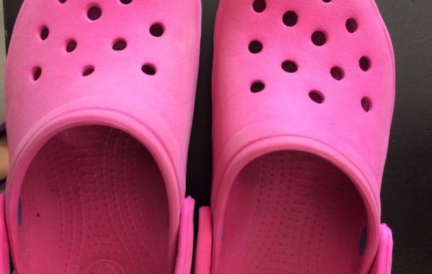 Crocs fille taille 10-11 soit 27-29