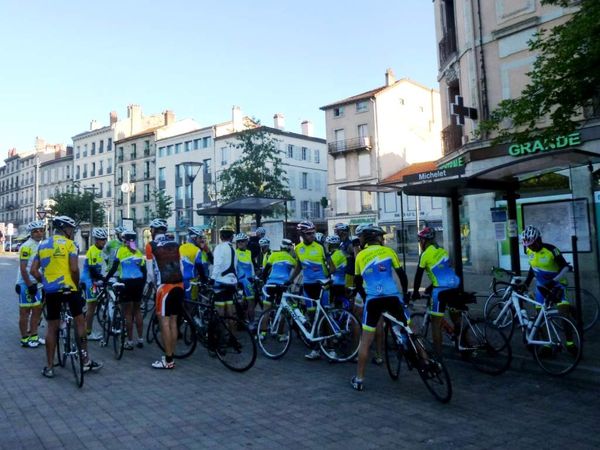 Un peloton d'une vingtaine de champions majoritairement aux couleurs du GCP !