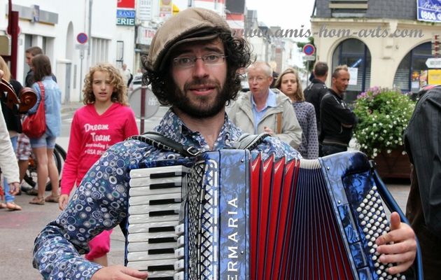 LES ARTS DE LA RUE...UNE PREMIÈRE RÉUSSIE A BERCK...