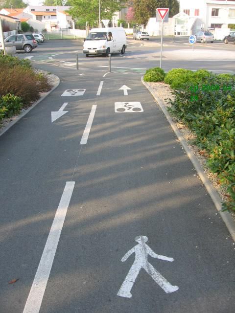 Ville cyclable en bord de mer.