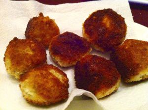 Croquettes de volaille et purée de pomme de terre