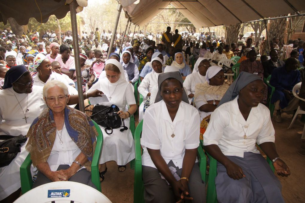 Jubilé d'Argent de la présence SVD au Bénin. La célébration du Jubilé à Bétérou, dans le diocèse de Parakou, nord du Bénin