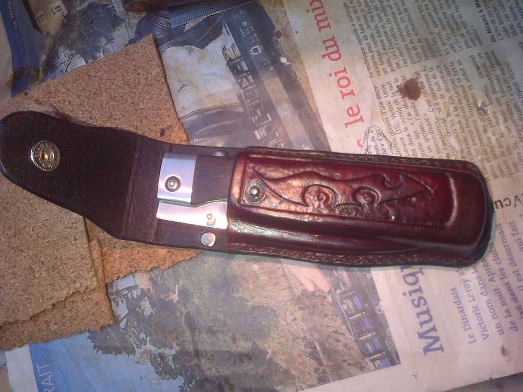 ETUI pour grand couteau pliant 